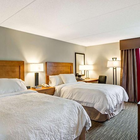 Hampton Inn Norfolk-Naval Base Exterior foto