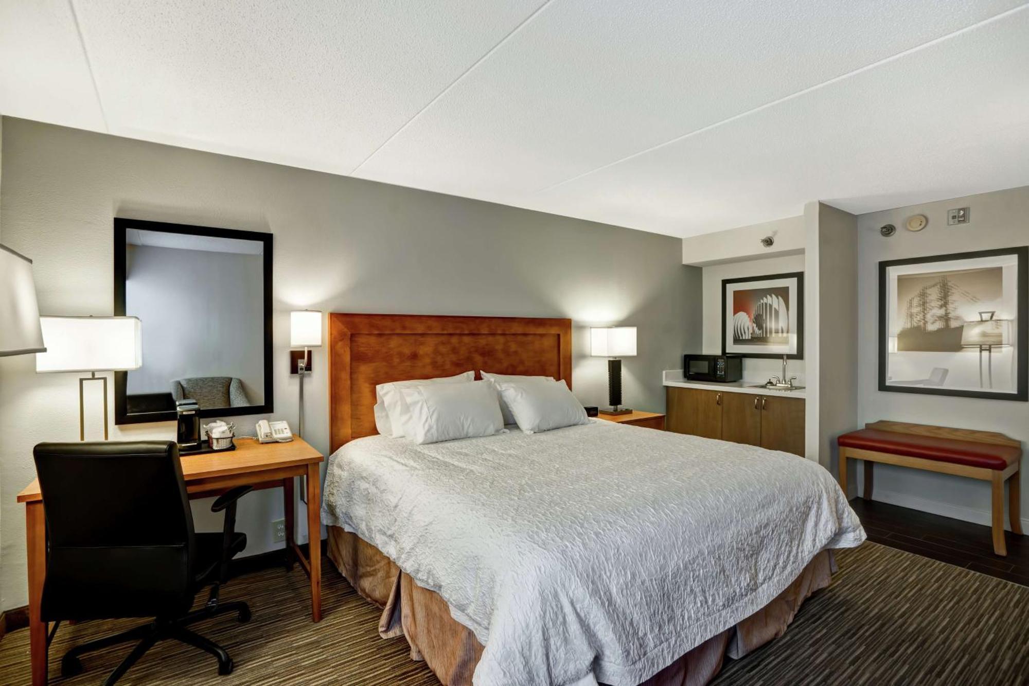 Hampton Inn Norfolk-Naval Base Exterior foto